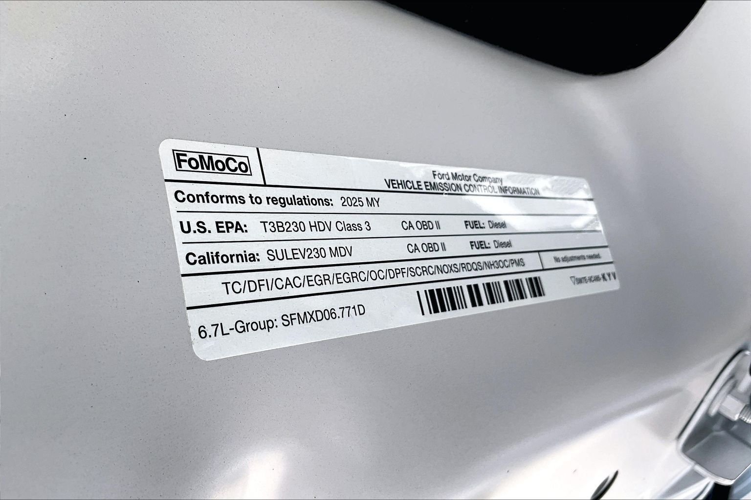 Used 2025 Gray Ford Platinum image 31