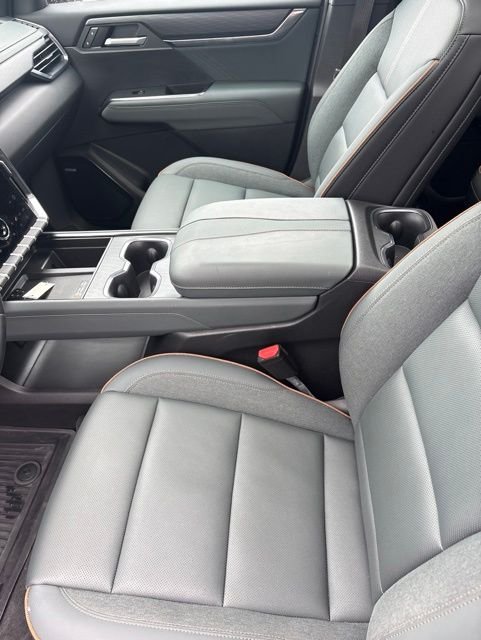Used 2025 Red GMC AT4 image 28
