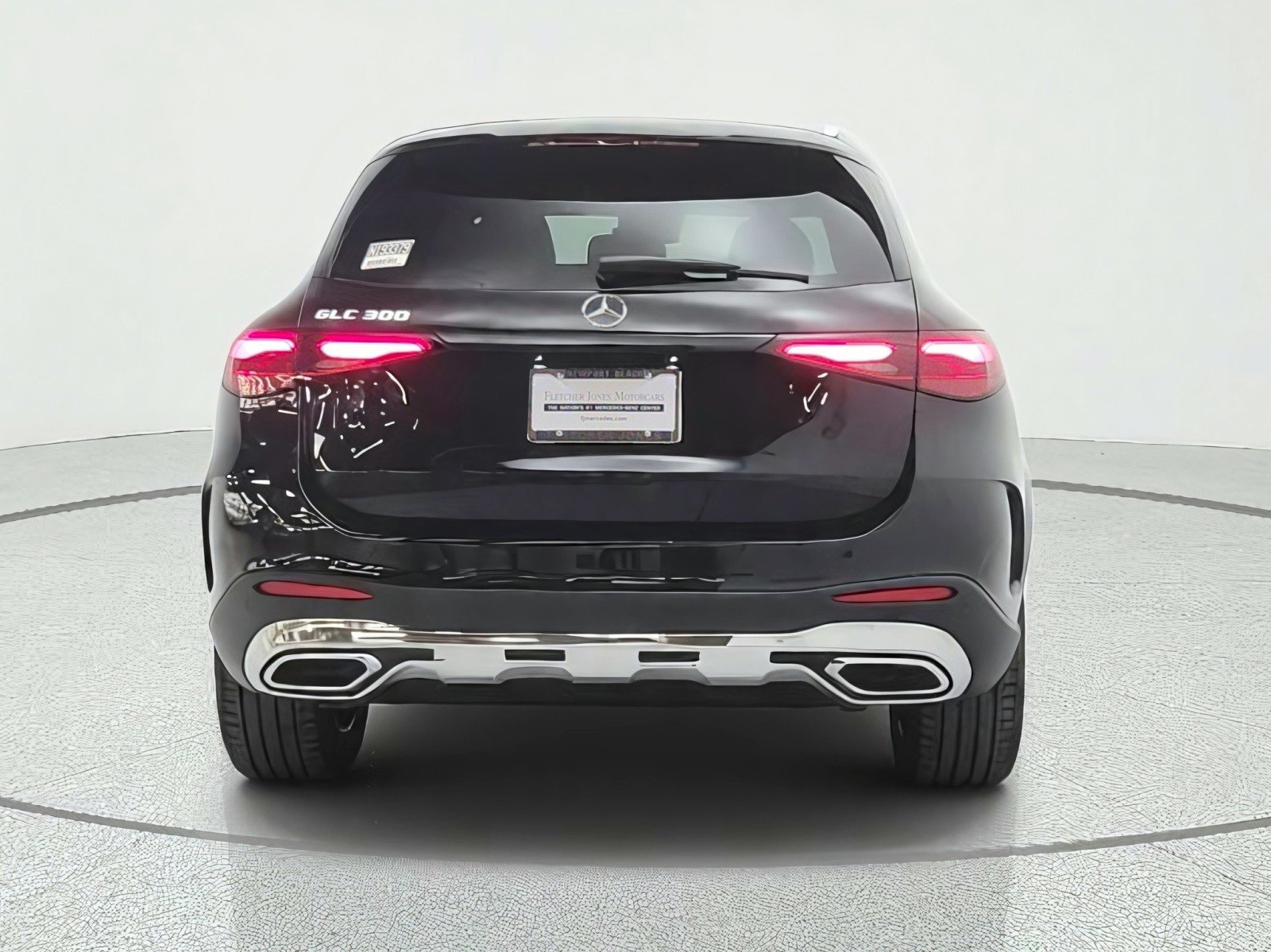 New 2026 Black Mercedes-Benz GLC 300 SUV image 6