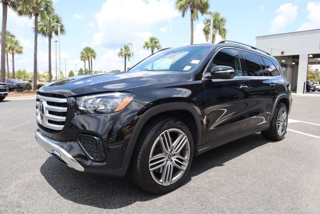 Certified Used 2025 Obsidian Black Metallic Mercedes-Benz GLS 450 image 6