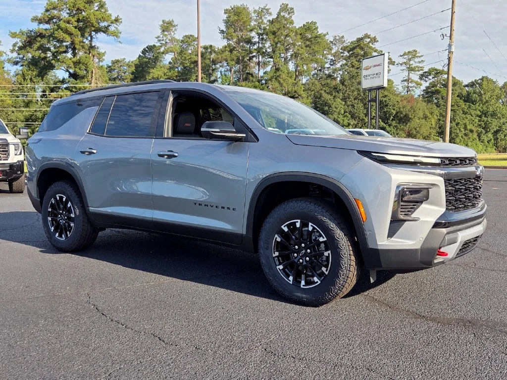 New 2026 Sterling Gray Metallic Chevrolet Z71 image 25