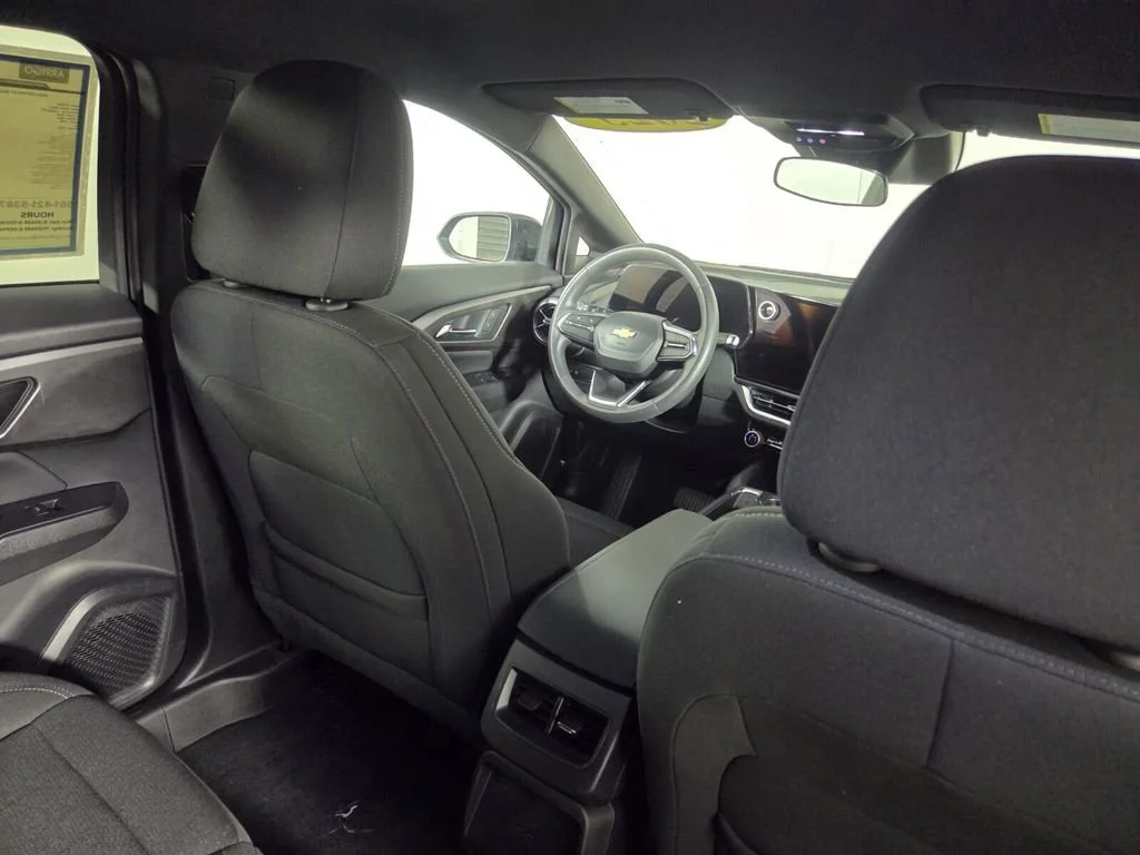 Used 2025 Black Chevrolet LT1 w/PCY image 30