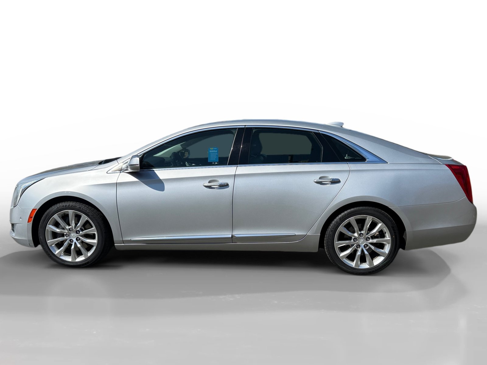 Used 2017 Cadillac XTS Luxury with VIN 2G61M5S38H9153663 for sale in Vallejo, CA