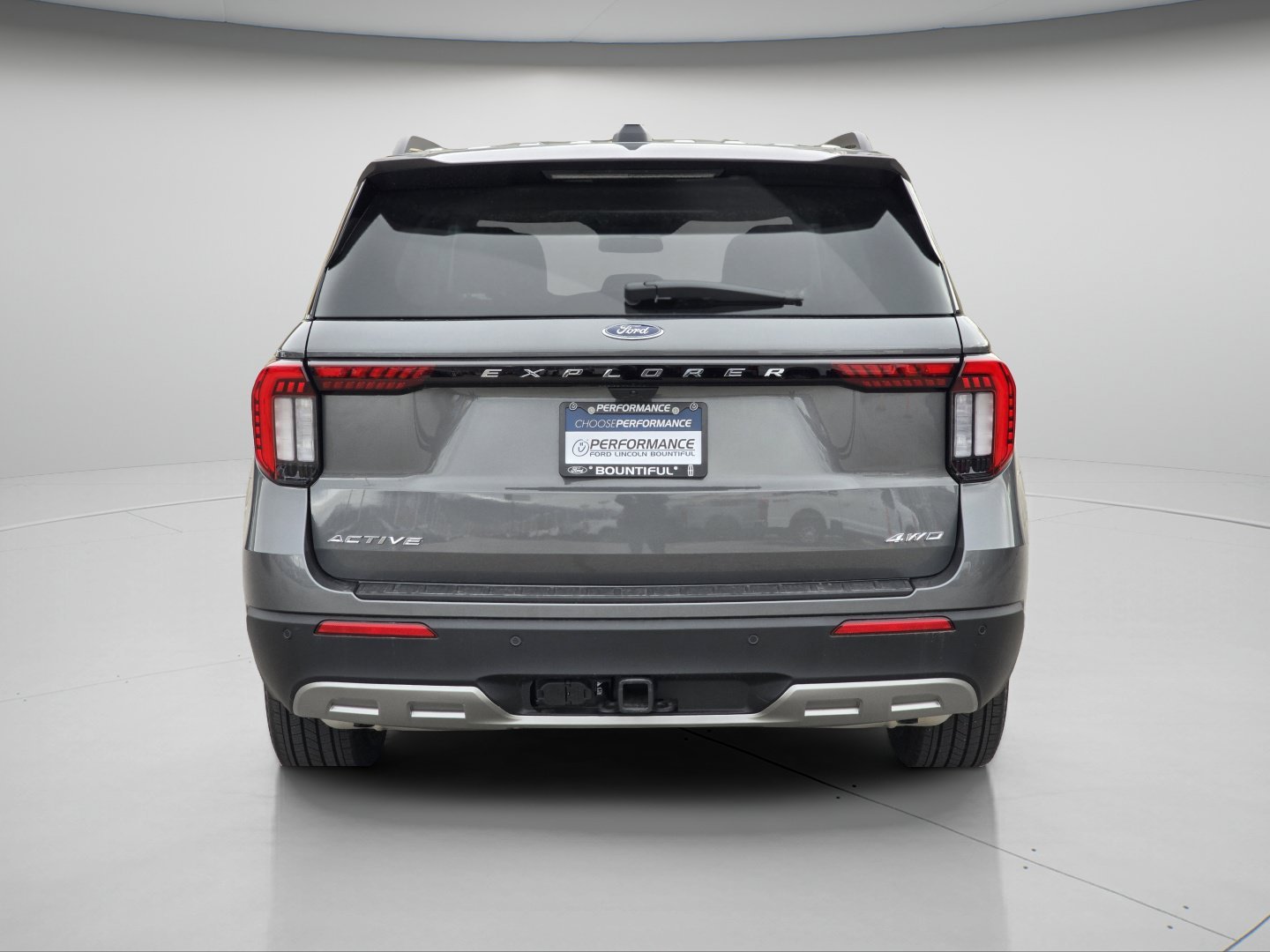 2026 Ford Explorer Active - Photo 8
