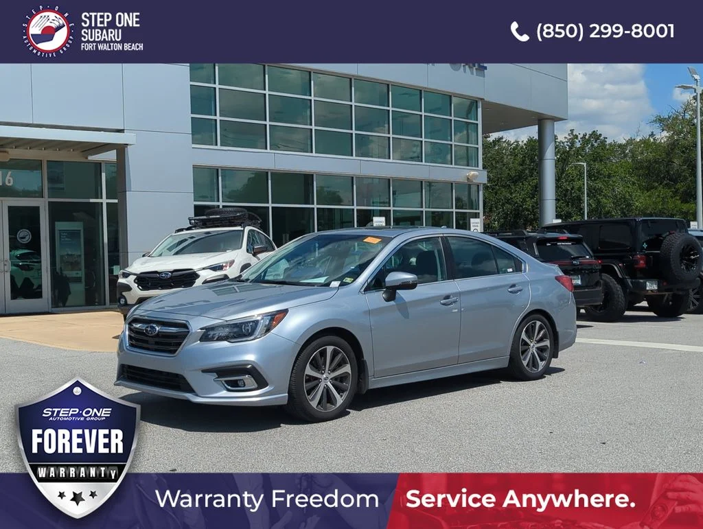 2018 Subaru Legacy 3.6R Limited's photo