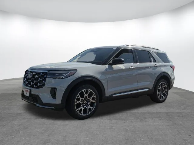 New 2027 Avalanche Gray Ford Platinum™ image 26