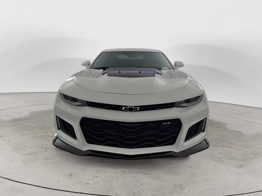 Used 2022 Summit White Chevrolet ZL1 image 2
