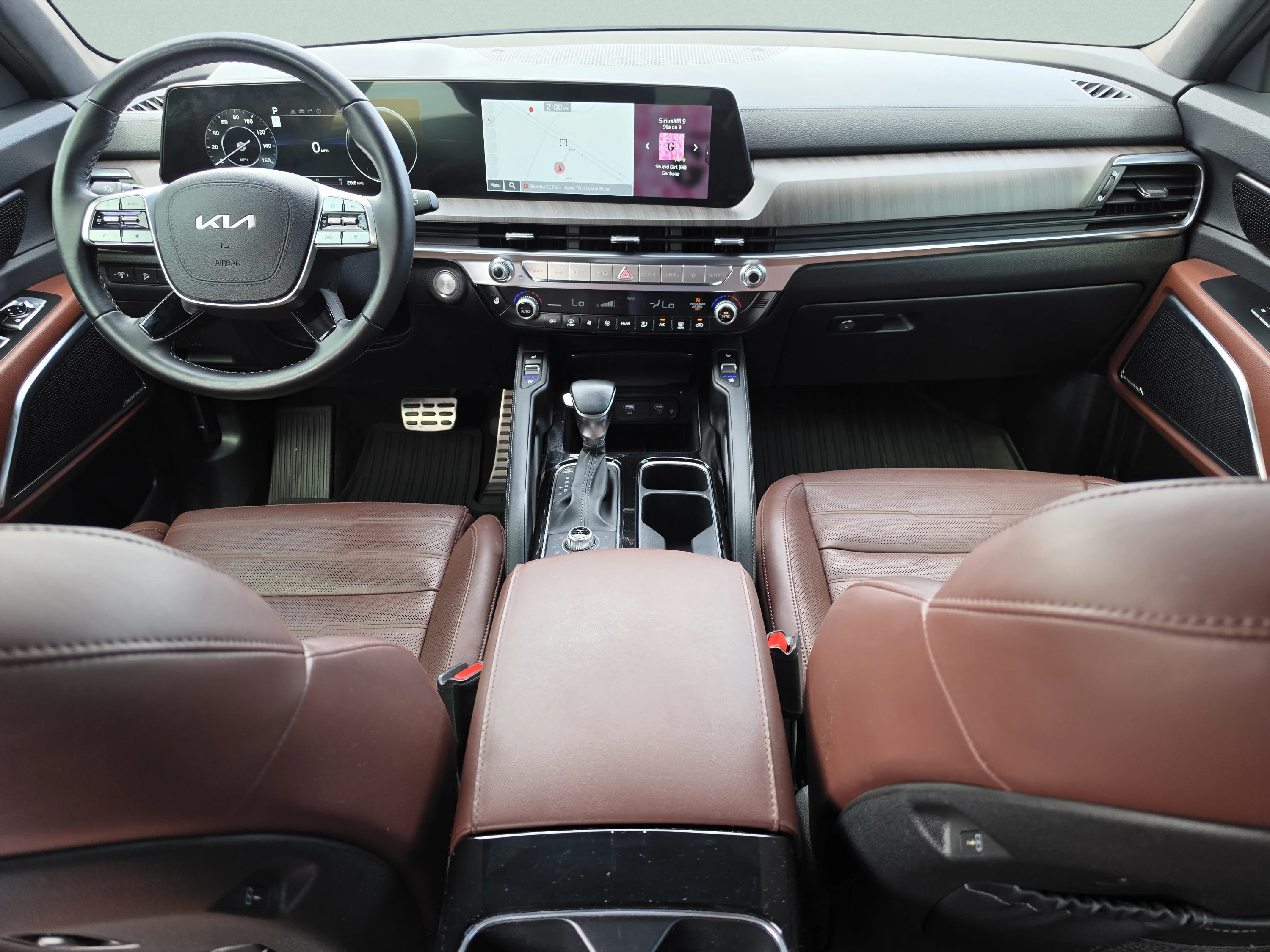 Used 2024 Gravity Gray Kia SX Prestige image 19