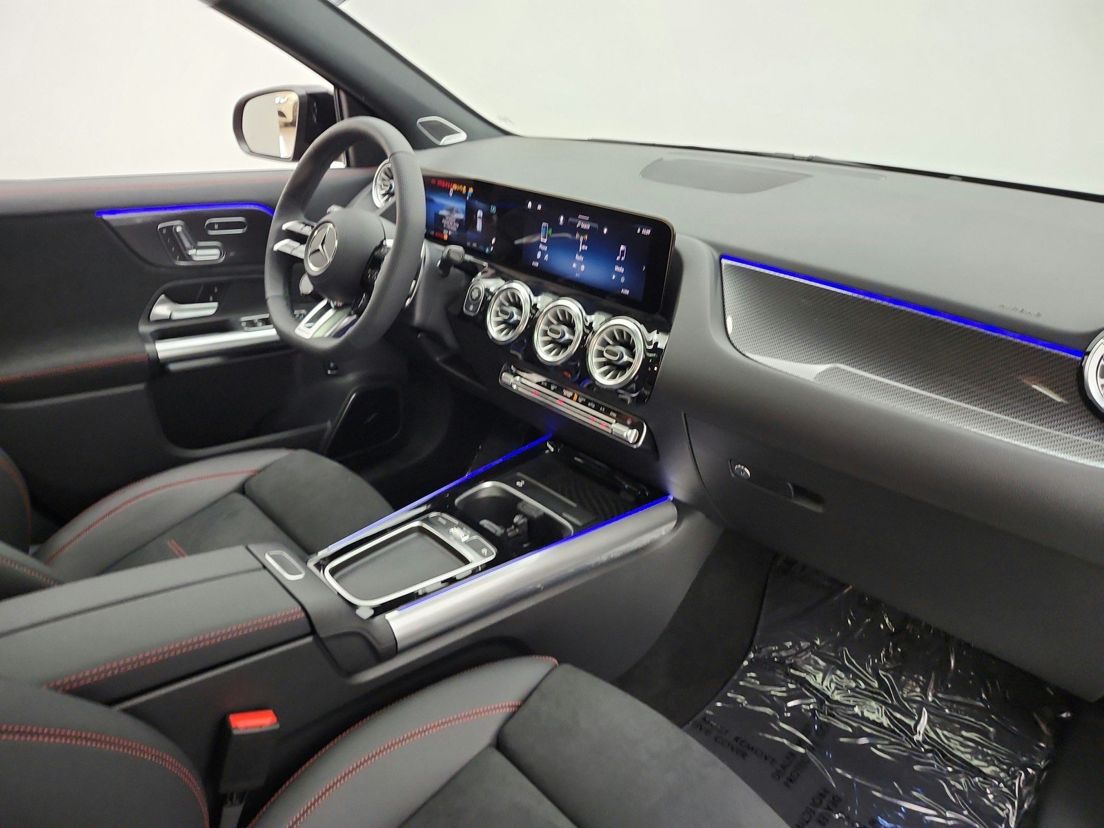 New 2026 Night Black Mercedes-Benz AMG® GLA 35 4MATIC SUV image 15