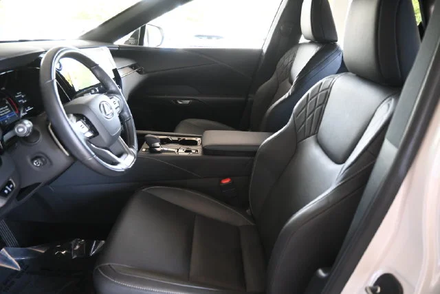 Certified Used 2025 EMINENT WHITE PEARL Lexus 350 Premium image 17