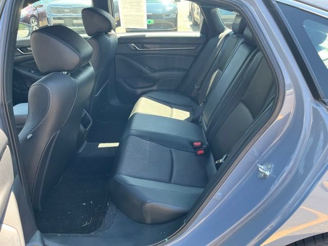 Used 2022 Sonic Gray Pearl Honda Sport image 13