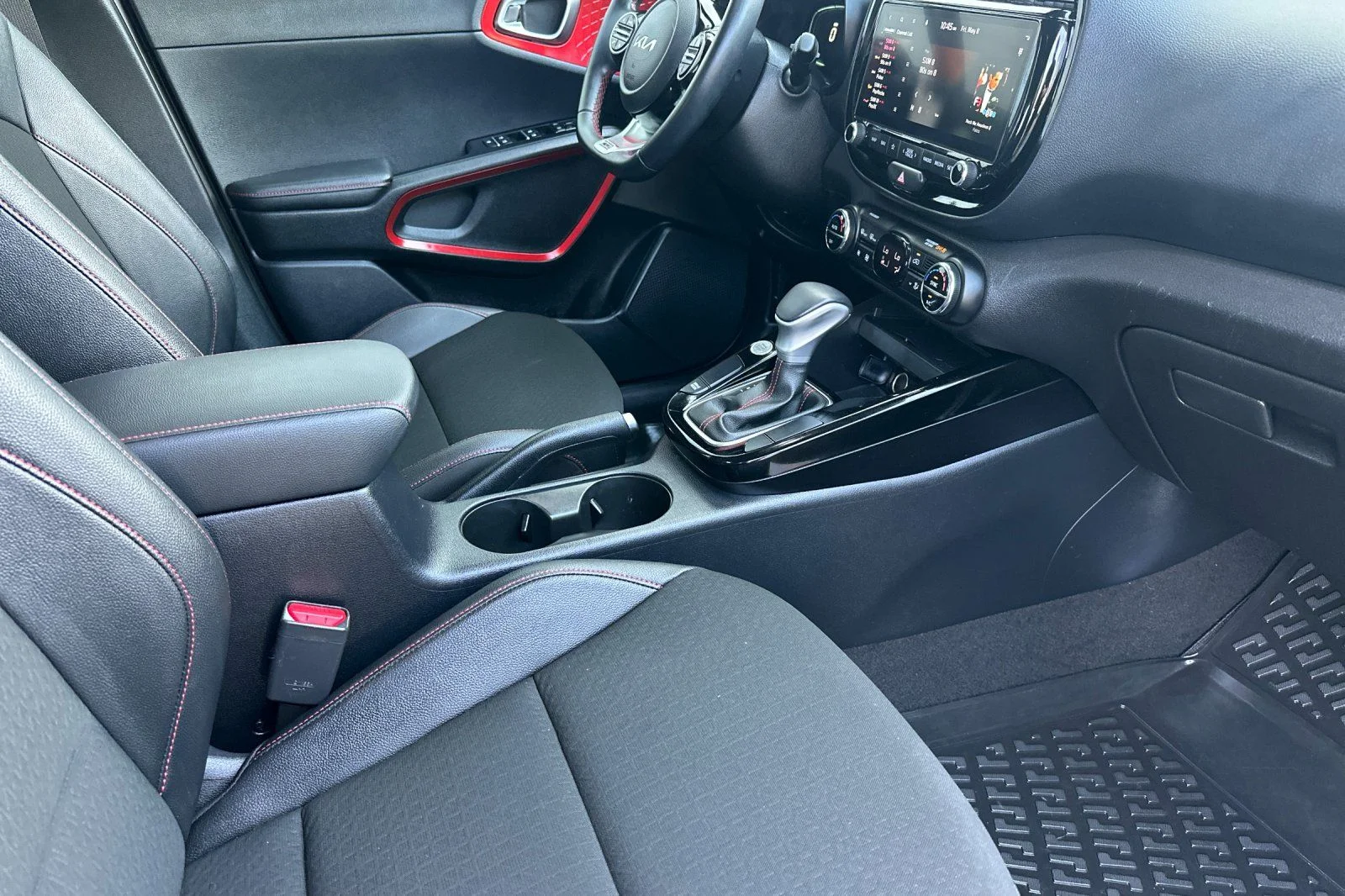 Used 2024 Gray Kia GT-Line image 16