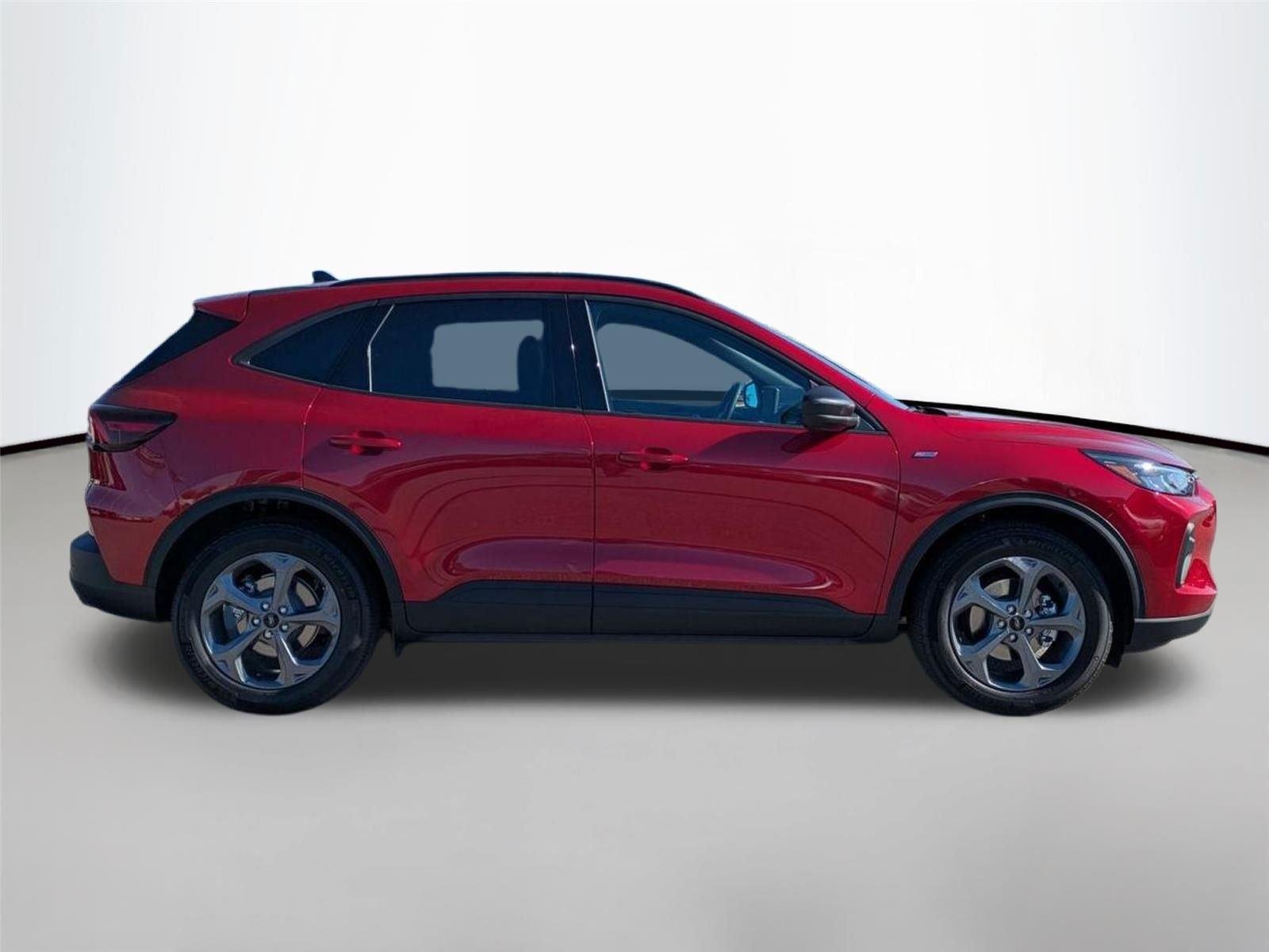 New 2026 Rapid Red Metallic Tinted Clearcoat Ford ST-Line image 4