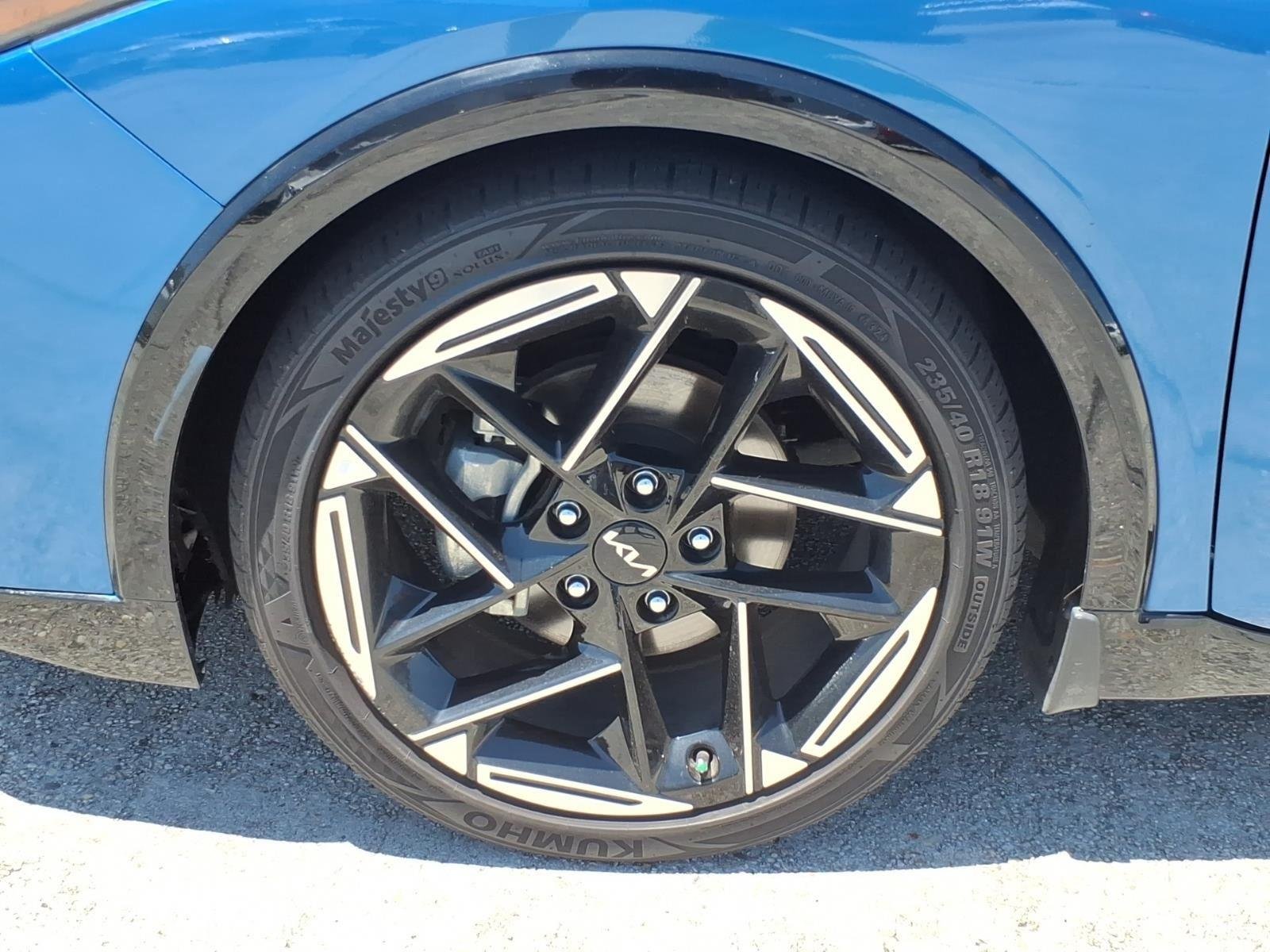 Used 2025 Wave Blue Kia GT-Line image 4