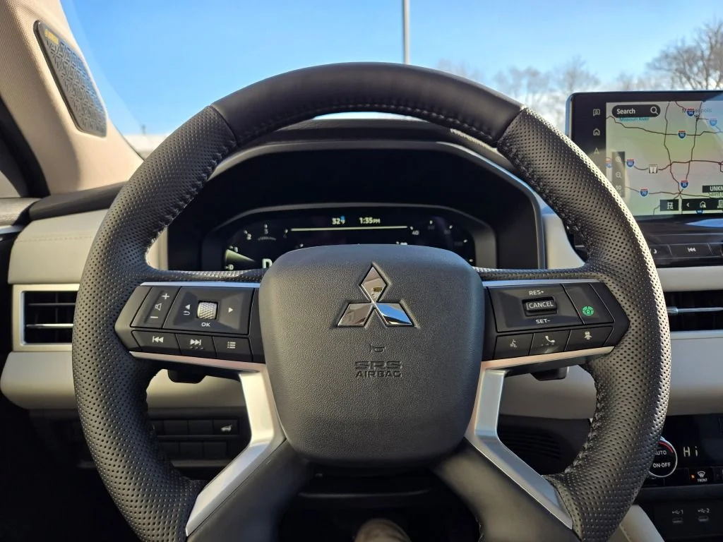 2026 Mitsubishi Outlander SE - Photo 30
