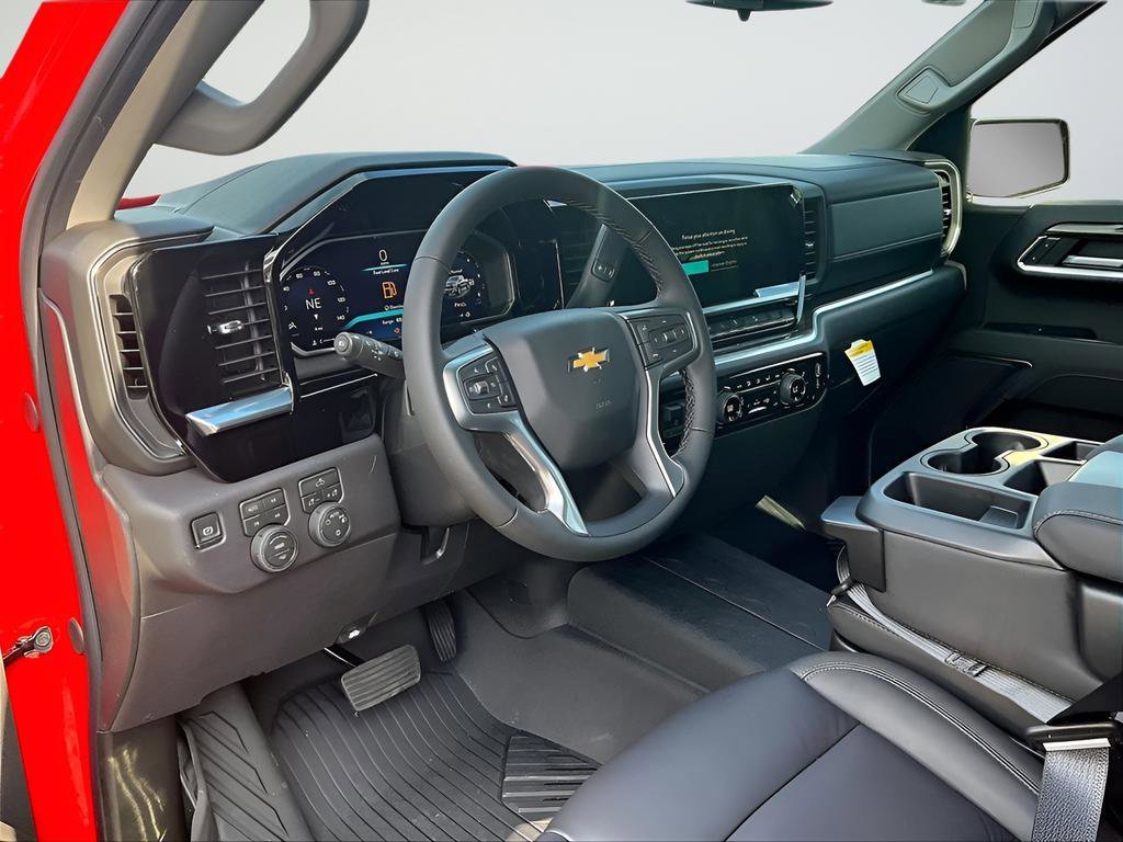 New 2026 Chevrolet Silverado 1500 LT 4D Crew Cab