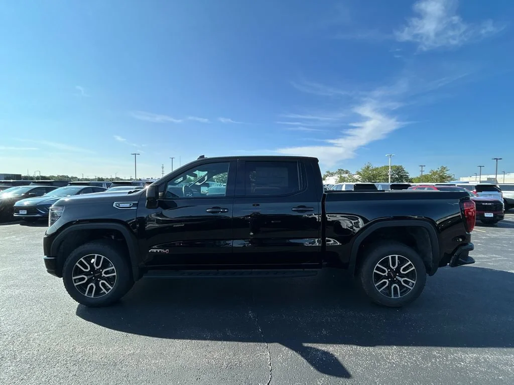 2026 GMC Sierra 1500 AT4 - Photo 6