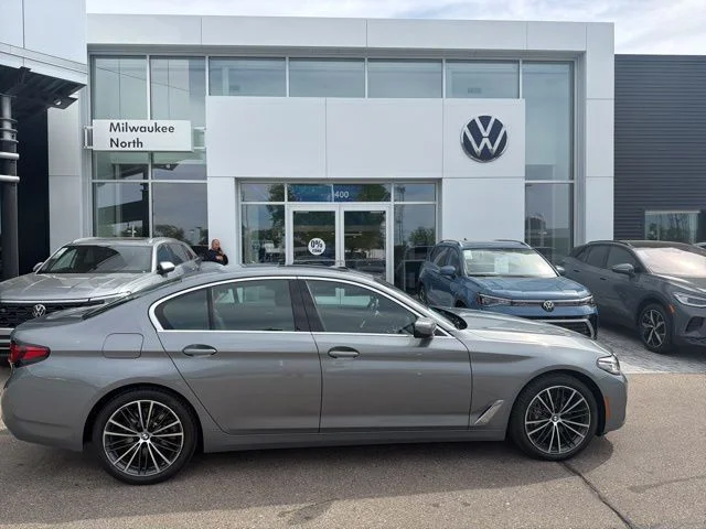 2023 BMW 5 Series 540i xDrive Sedan's photo
