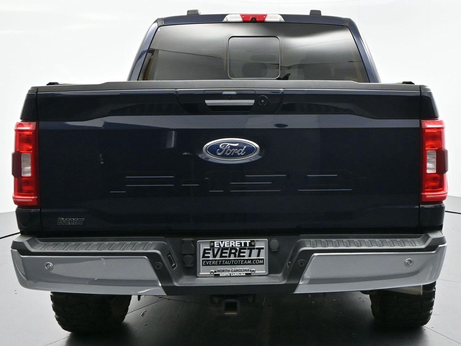 Used 2022 Antimatter Blue Ford XLT image 6