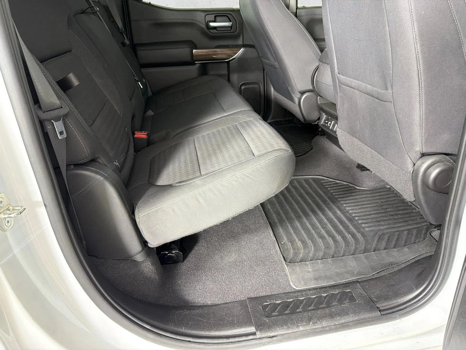 Used 2020 White Chevrolet RST image 15