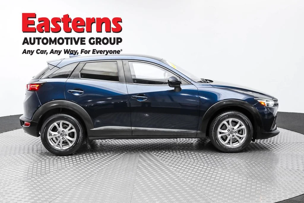 Used 2020 Blue Mazda Sport image 4