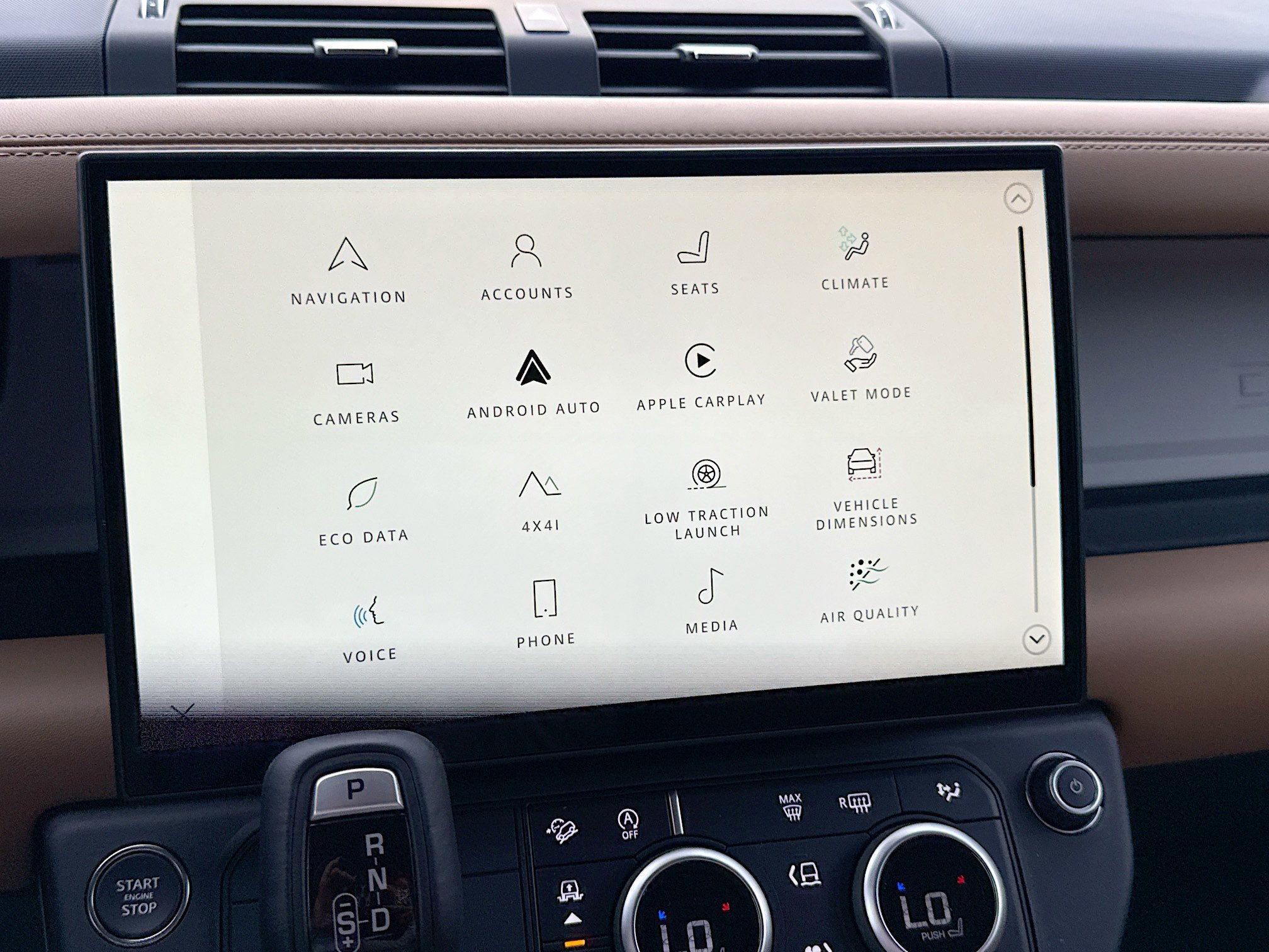 New 2026 Santorini Black Land Rover S image 31