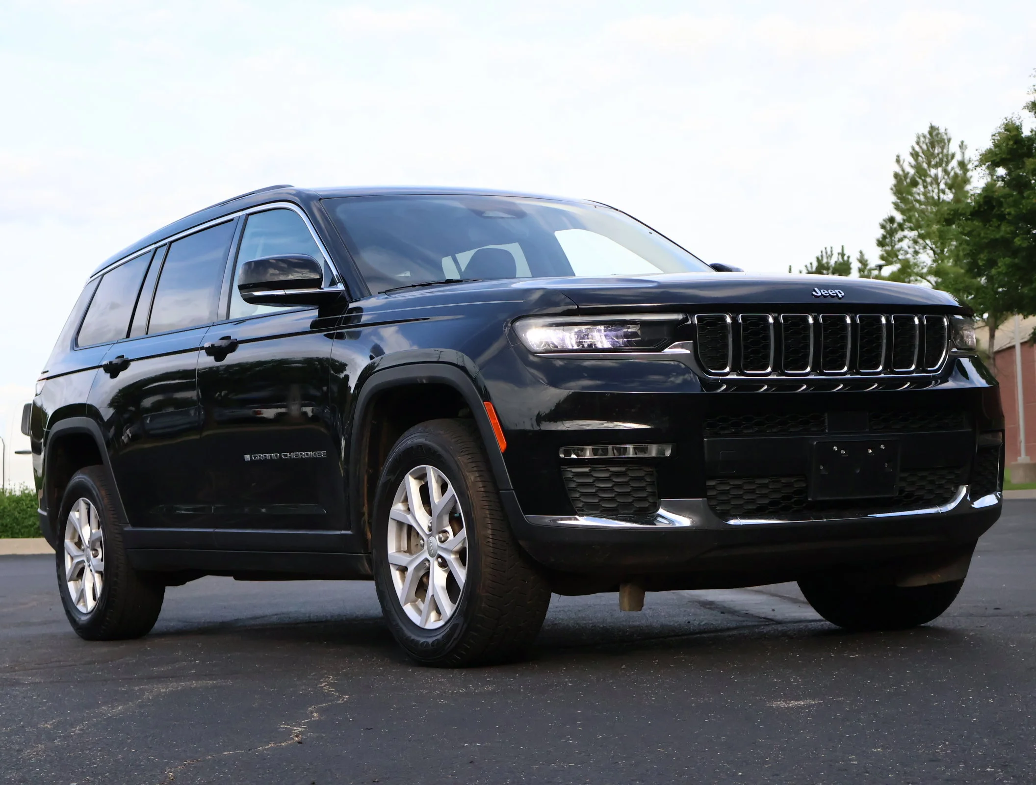2021 Jeep Grand Cherokee L Limited's photo