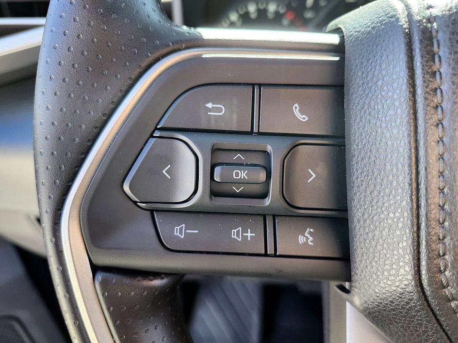 2025 Toyota Tundra SR5 - Photo 27