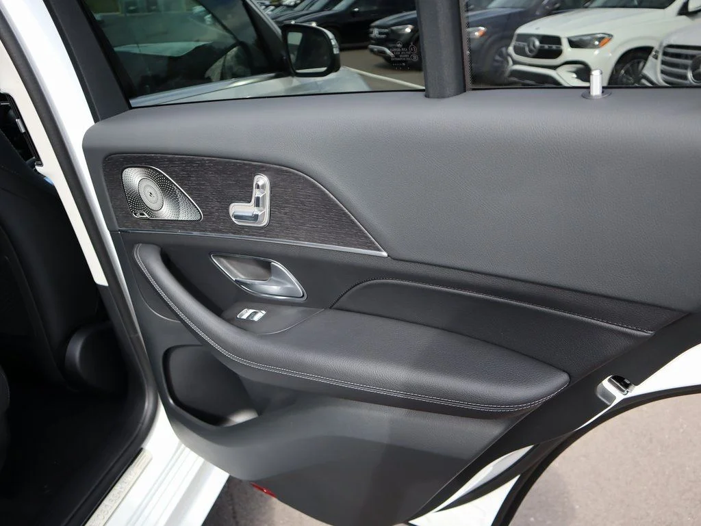 New 2026 Polar White Mercedes-Benz GLE 450 image 12