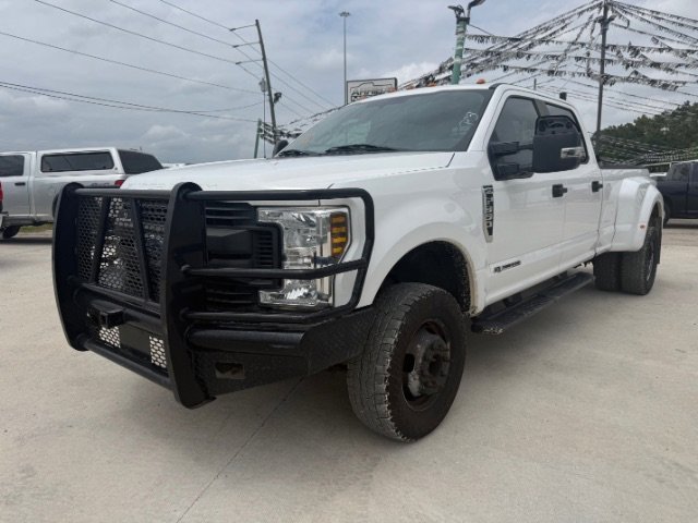2019 Ford F-350 XL 4x4 Crew Cab 8' Box DRW's photo