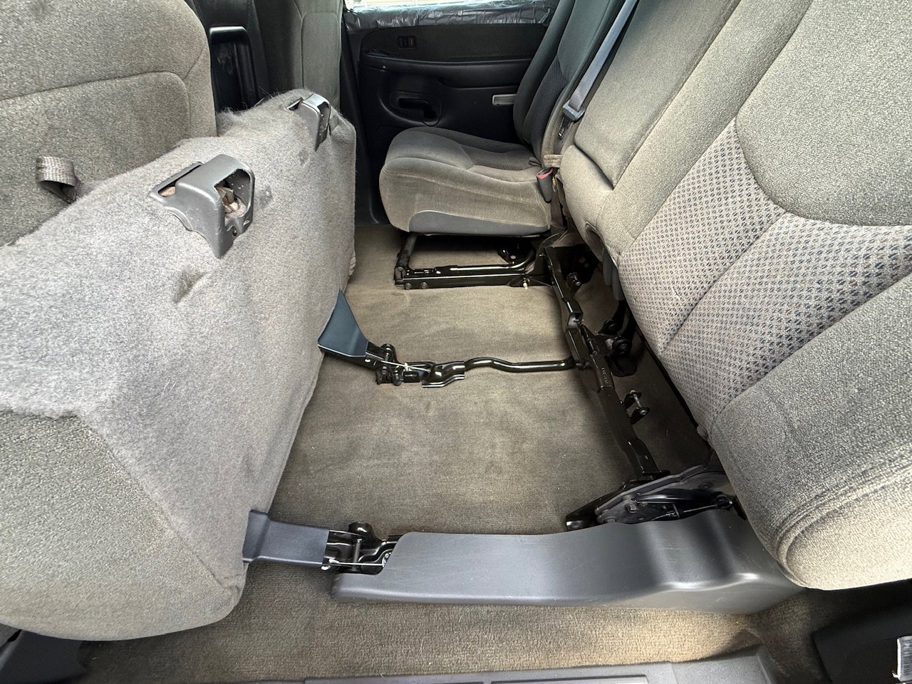 2003 Chevrolet Silverado 2500HD LS - Photo 33