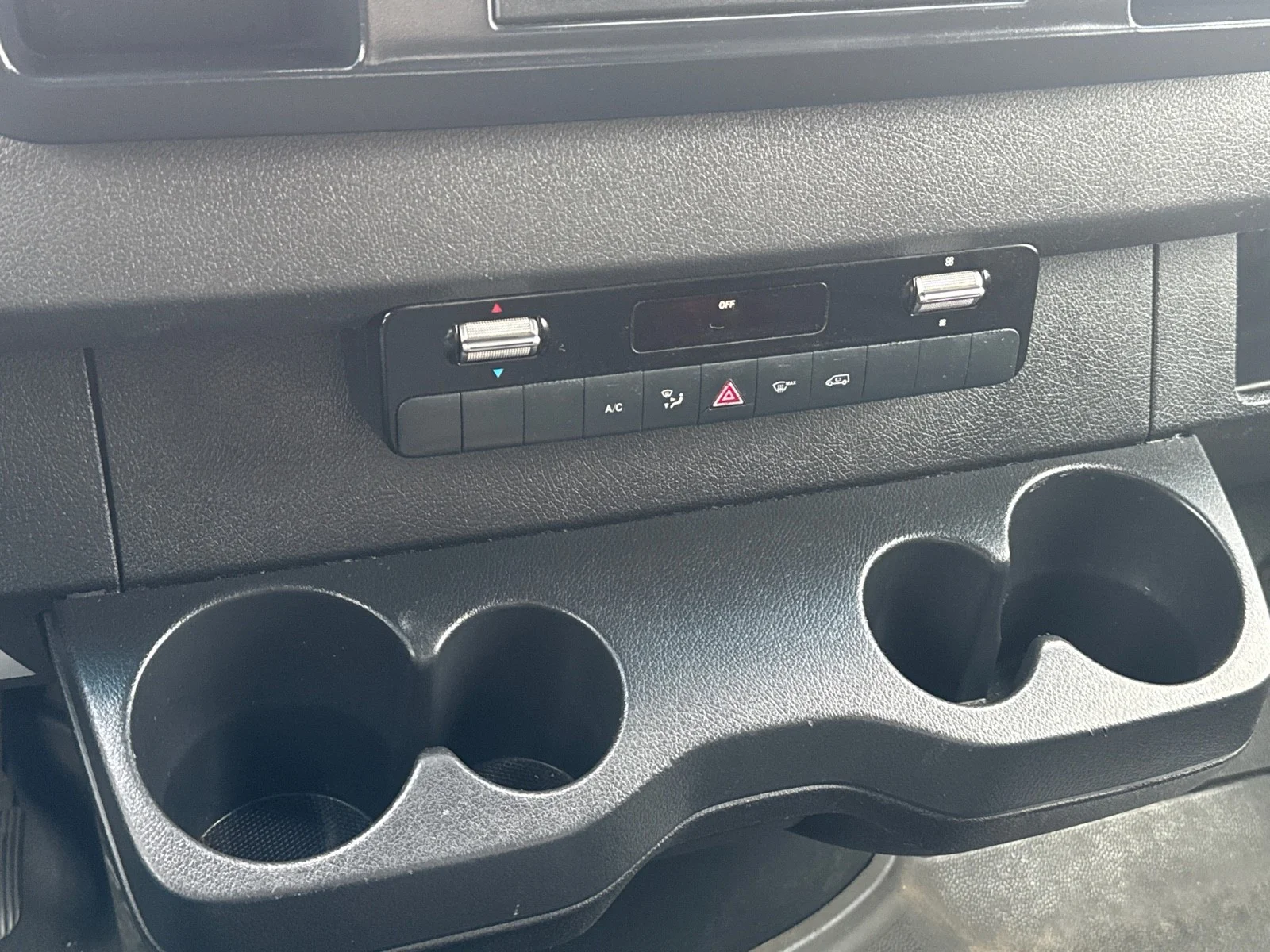 Used 2019 Blue Grey Mercedes-Benz 2500 HR V6 170