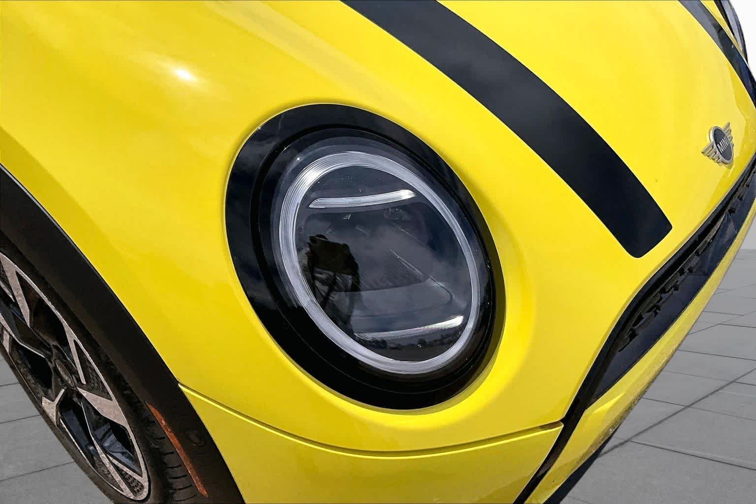 Used 2025 WHITE MINI Cooper image 23