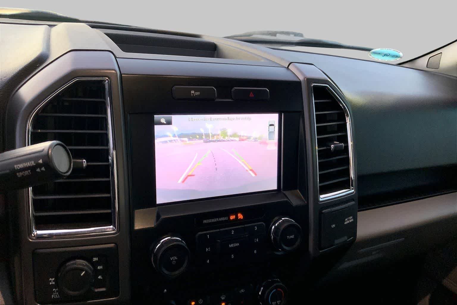 Used 2015 Magnetic Metallic Ford XLT image 26