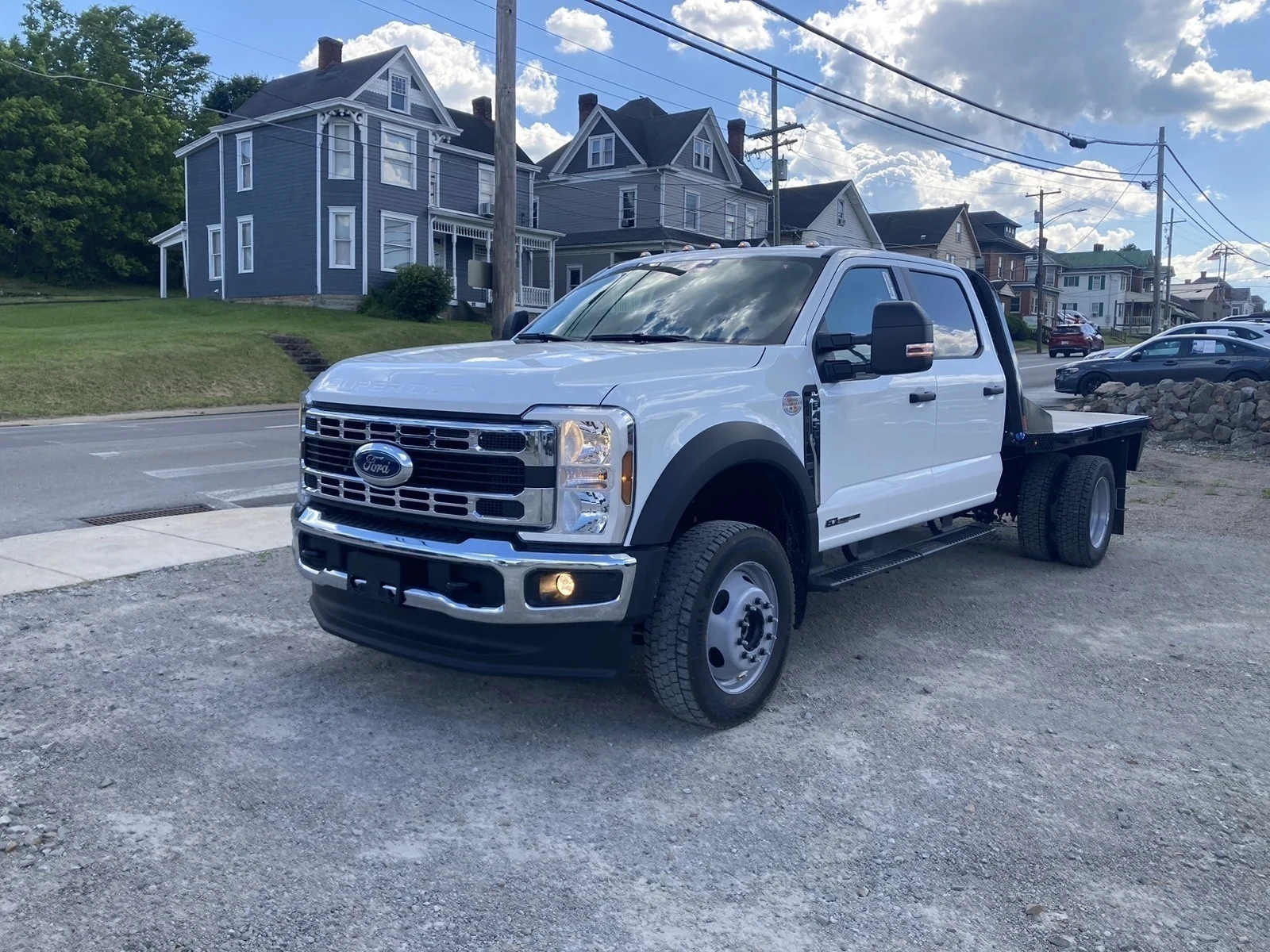 New 2026 Oxford White Ford F-450® XL image 3