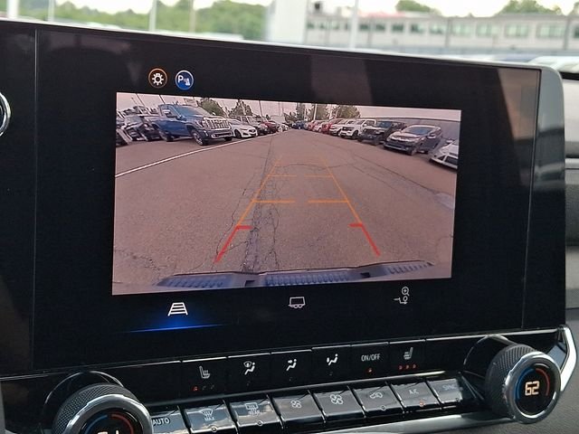 Used 2025 Gray Chevrolet Trail Boss image 17