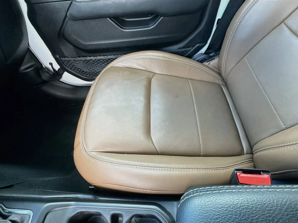 Used 2023 White Jeep Sahara 4xe image 19