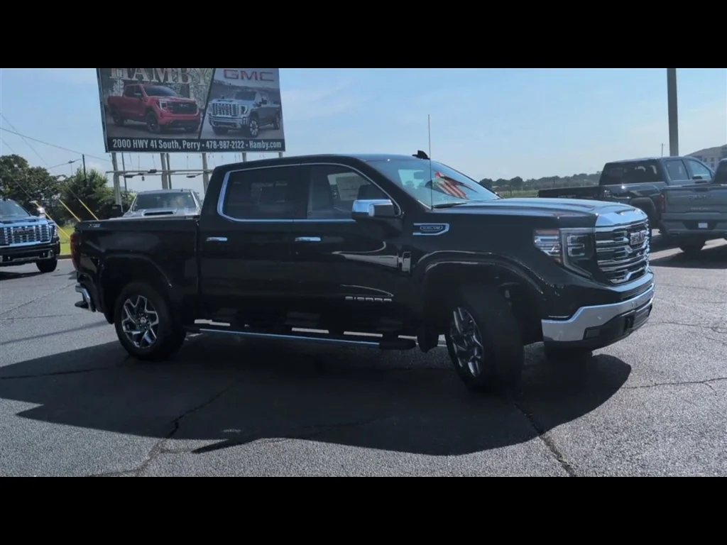 New 2026 Onyx Black GMC SLT image 26