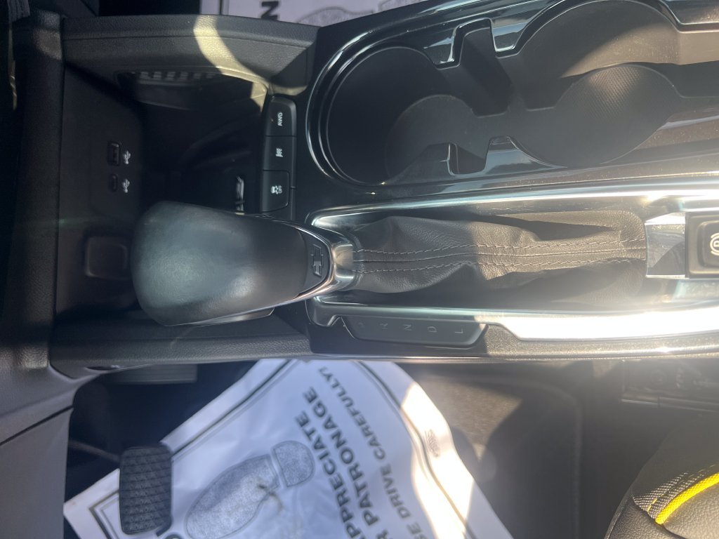 Used 2024 White Chevrolet ACTIV image 18