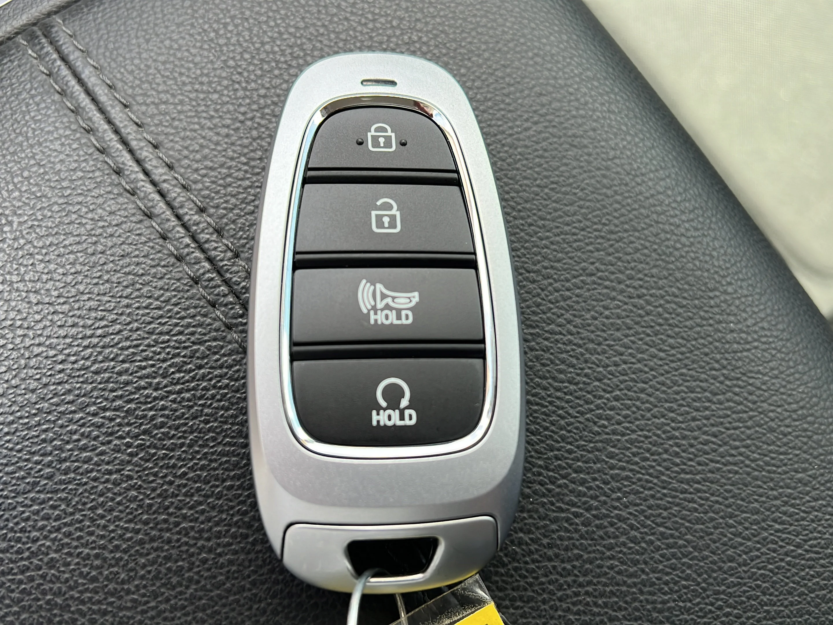 Used 2022 Portofino Gray Hyundai SEL image 32