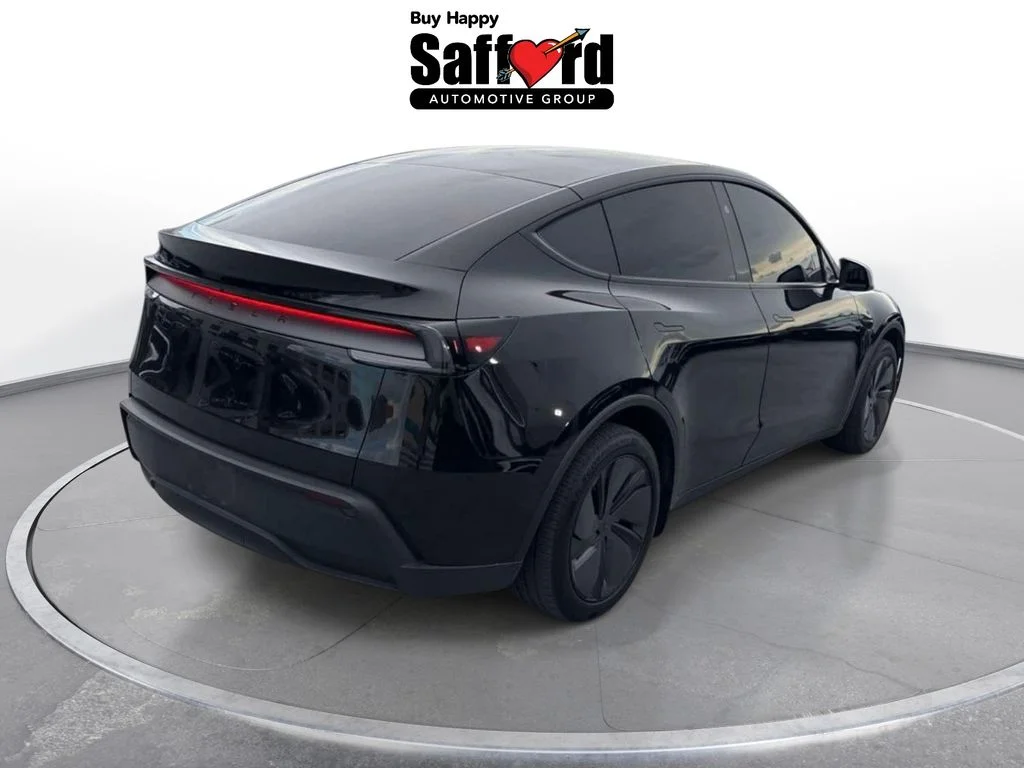2026 Tesla Model Y Premium - Photo 3