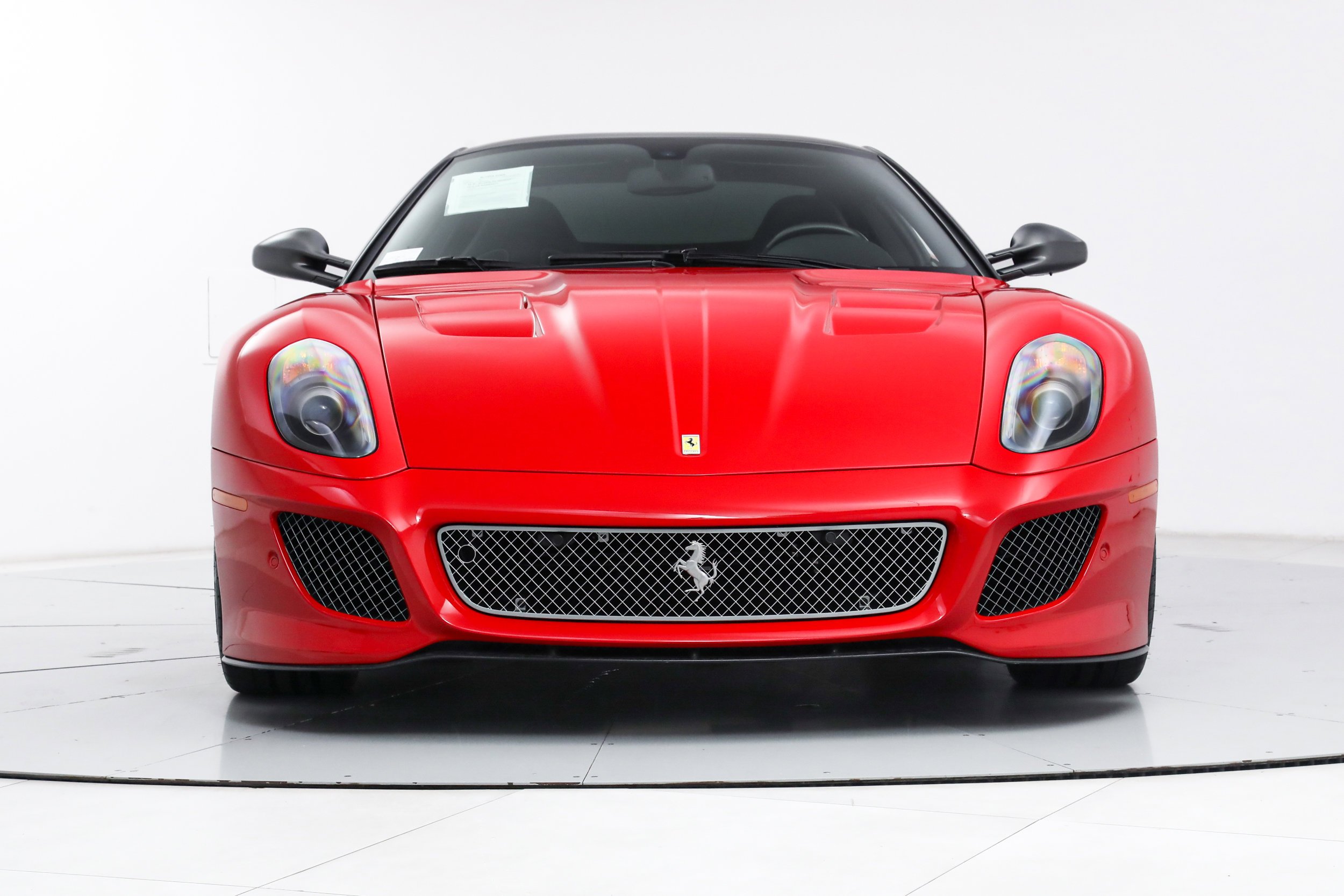 Used 2011 Red Ferrari  image 11