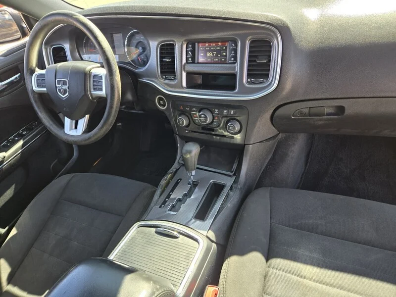 Used 2014 Gray Dodge SE image 13