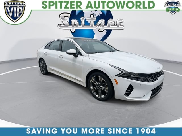 Used 2024 White Kia EX image 2