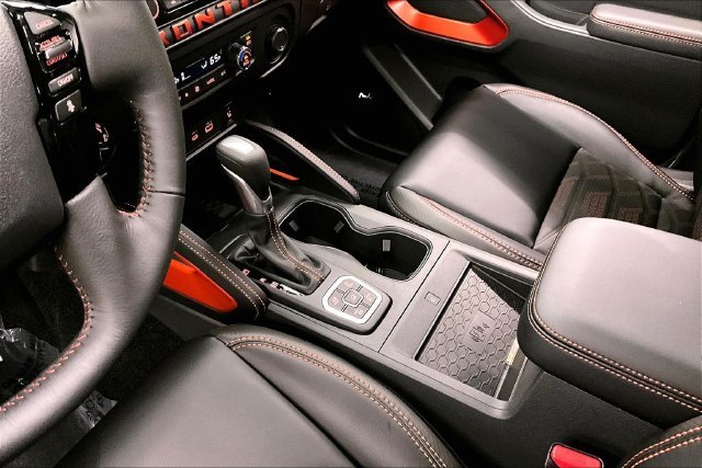 2026 Nissan Frontier PRO-4X - Photo 9
