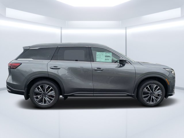 New 2027 GRAPHITE SHADOW INFINITI Luxe FWD image 2