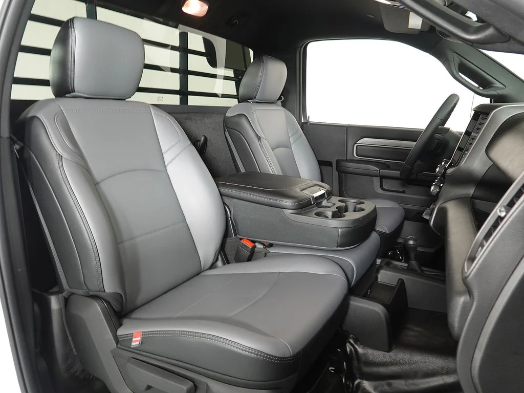 2024 RAM 3500 Tradesman - Photo 13