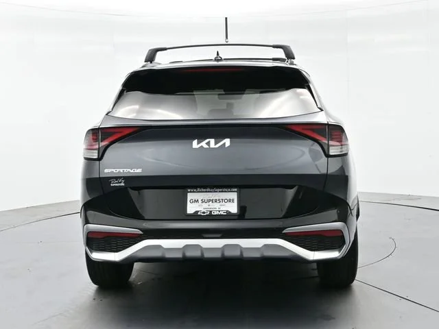 Used 2025 Gravity Gray Kia SX image 6