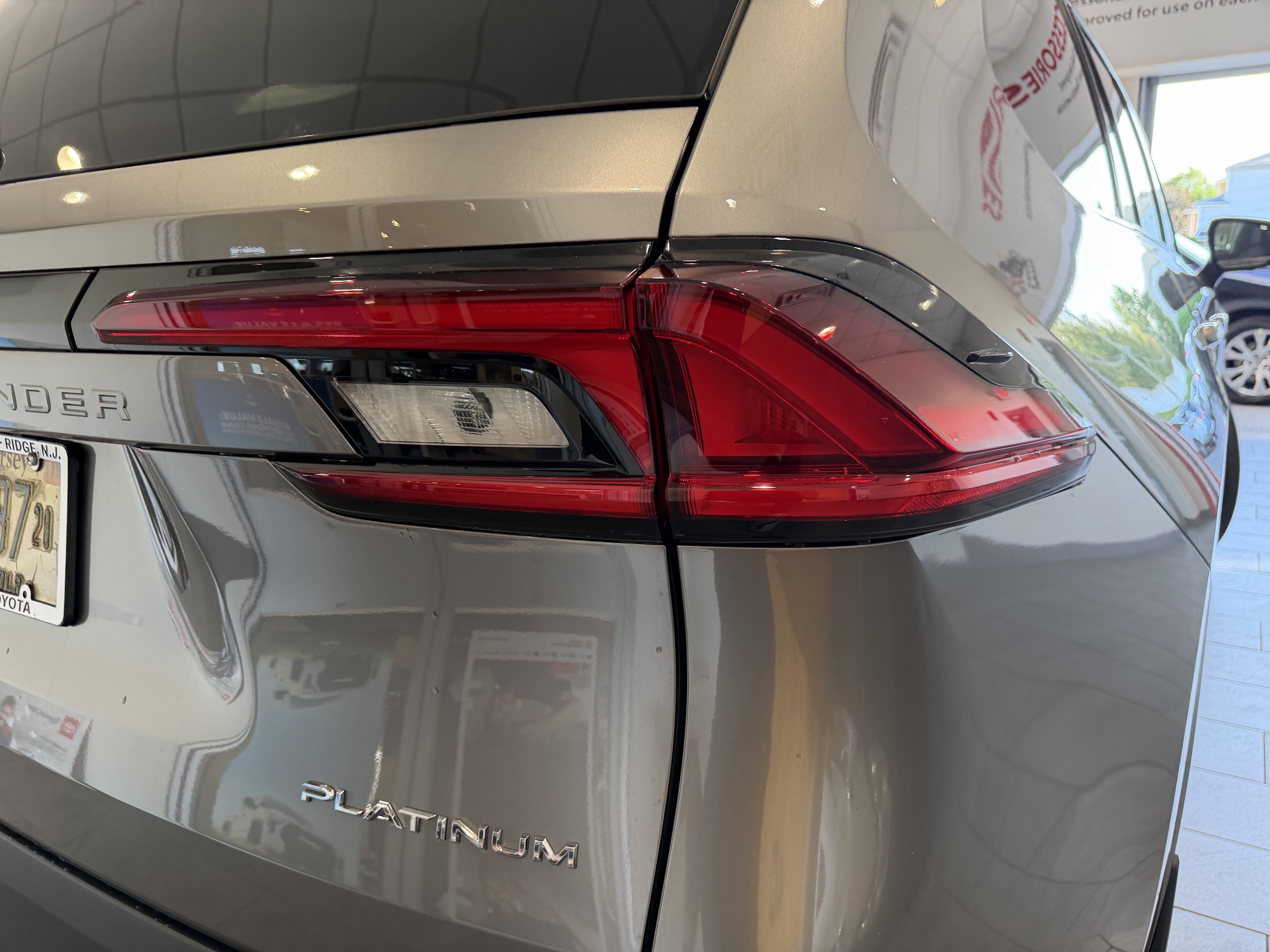 2026 Toyota Grand Highlander Platinum - Photo 33