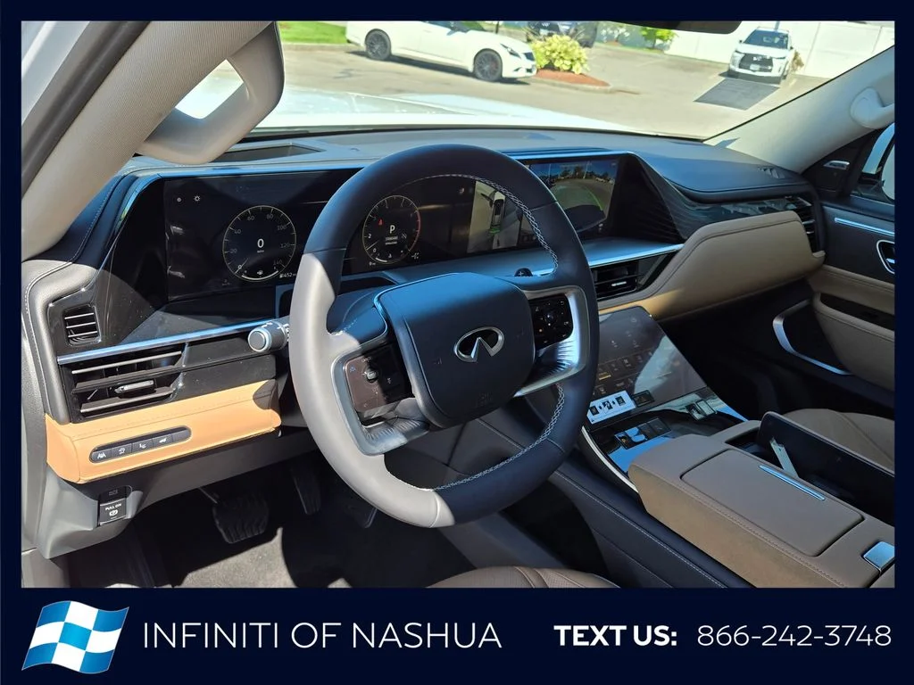 New 2027 RADIANT WHITE INFINITI Luxe 4WD image 5